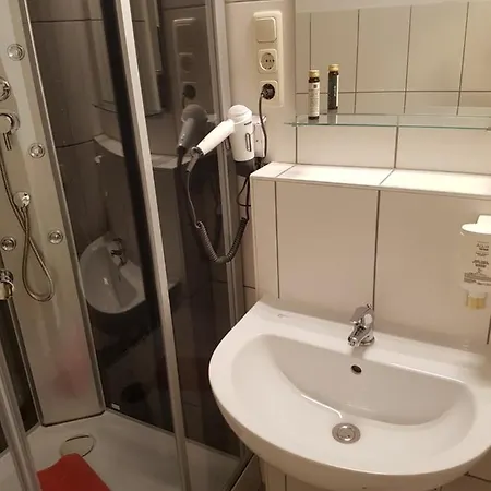 Am Stadtrand Hotel 3*