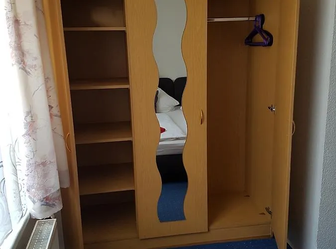 Am Stadtrand Отель 3*